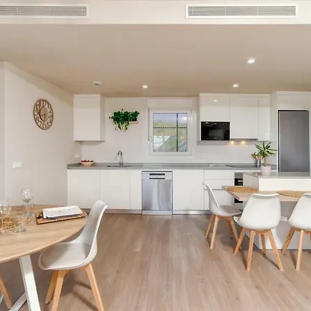 Apartament Modern With Terrace Estepona